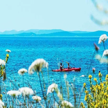 酒店 佩鲁斯活动公寓 3*