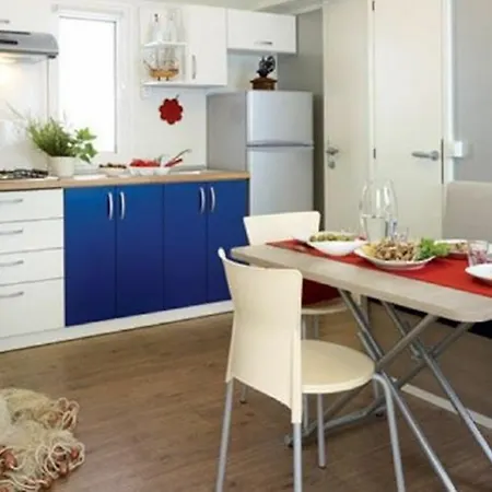 موبايل هومز بيروس فندق زاتون